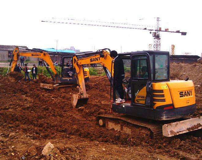 瀍河回族区挖掘机培训学校
